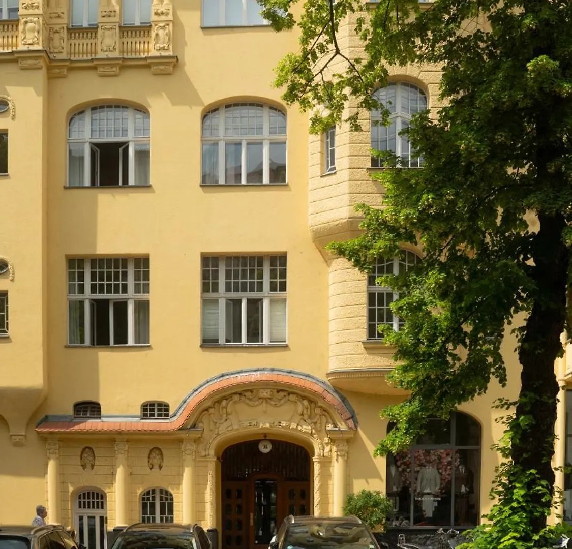 Apartment Jomi Stays I Elegantes Wohnen In Berlin Germany