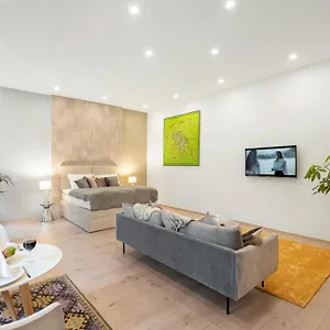 Cozy Einstein Apartment
